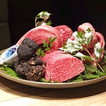 Yakiniku Ushigoro - 本日のお肉　　タン、ハラミ、ヒレ肉 等