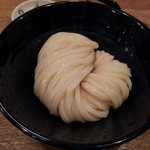 うどん 慎 - 醤油うどん（醤油をかける前）