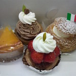 たるみ製菓 - 購入したケーキたち