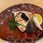 華丸吉日 - 渡り蟹と赤雲丹　キャビアのせ