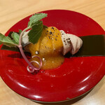 華丸吉日 - 牡蠣の吟醸酒漬け　柿ソース