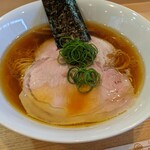 飯田商店 - しょうゆらぁ麺