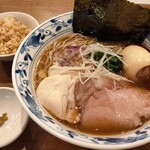 鮮魚と炉端焼き 魚炉魚炉 - 