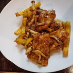 源烹輪 - パプリカピーマンと木の子の黒胡椒醤油炒め