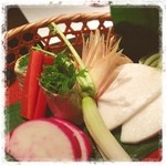 接方来 - 新鮮な京野菜がたっぷり入ったかご盛り！こんな素敵なお店が駅前にあったなんて！！