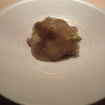 麻布 かどわき - 焼き物　海老芋の上に雲丹