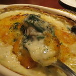 コントワール ミサゴ - 広島県産牡蠣とほうれん草のグラタン エスカルゴバター風味3