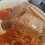 濃厚鶏白湯タンメン まつ井 - 分厚いチャーシュー