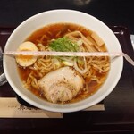 ゆばの里 真慈庵 - 醤油ラーメン_700円　丼の直径20cm