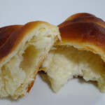 PARKER HOUSE BUTTER ROLL - バターロール