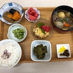 ななっこ - おまかせ定食　うま煮