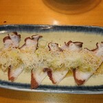 Sushi Izakaya Ya Taizushi Iwataeki Maechou - たこのねぎ塩ゴマ油  549円