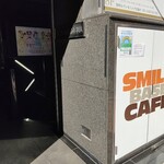 SMILE BASE CAFE - 