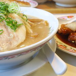 餃子の王将 - 餃子の王将ラーメン＆酢豚