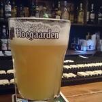 ザ・コーナー ハンバーガー＆サルーン - 