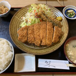 とんかつ とあじ - ロースカツ定食