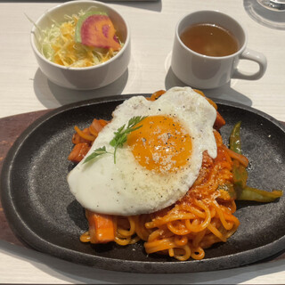 キッチンアンドパーラーあーる_0