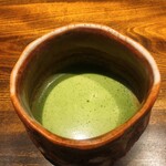 温石 - 杉山氏自らの手で御点前を。