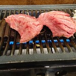 池袋 肉酒場也 - 