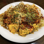 Okonomiyaki Nobu - 肉玉そばトッピング大葉＋イカ天