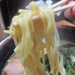 山うち家 - いい麺だが茹で加減が惜しい！