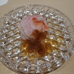 Azabu Juuban Hatano Yoshiki - 北海道網走の釣りきんき、さっと湯通し(しゃぶしゃぶ)、自家製ポン酢の玉ねぎが美味しい