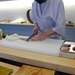 梅田 鮨 よこ田 - 