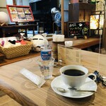 ポン ムヴァン - ブレンドコーヒー　４００円