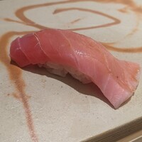美登利 昌 成城店 - 中トロ