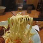 八幡のチャンポン - カツの多いチャンポン 麺