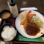 明日香 - ビーフカツとエビフライのランチ