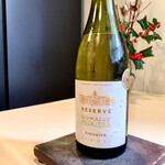 食堂セゾンドール - ランドッグで最も樹齢の古いヴィオニエ種を使用した芳醇で濃厚な果実や花の香りが特徴のミネラル感たっぷりな白ワイン