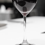 ル・マンジュ・トゥー - 玻瓈杯（ぎやまんさかづき）に"紅葡萄酒（あかきえびかづらのさけ）"