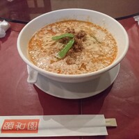 個室中華 頤和園 溜池山王店 - 