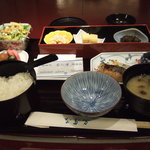 中之島なだ万 - 