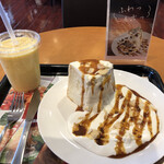 BARISTA CAFFE - 生キャラメルシフォンケーキとマンゴースムージー