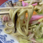 香蘭 - 麺は中太ストレート系