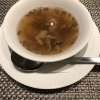 和風牛肉料理 まつもと - 舞茸のコンソメスープ