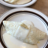 キッチン 大宮 MARK IS みなとみらい店 - 純白のオムライス