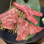 焼肉 わしの - 本日の神戸牛特選三種（ささみ、カイノミ、カルビ）