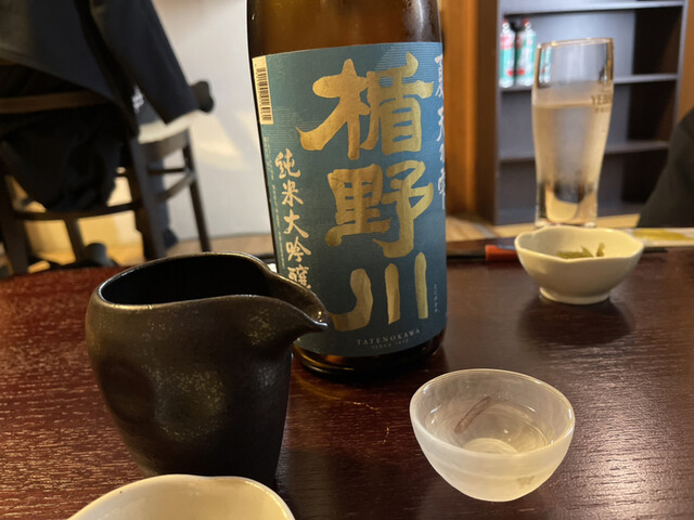 夕日家 地酒Bar（ユウヒハウス ジザケバー）- 鶴岡で楽しむ本格日本酒とくつろぎ空間