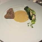 銀座 レカン - 鹿児島のキジハタのポワレとヴァンブランソース。