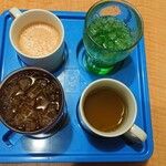 カラオケ バンバン - 料理写真:
