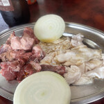 鈴見焼肉 - シロ　ホホ肉