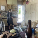 鈴見焼肉 - 焼き台とおばあちゃん