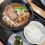 浜っ子 - 濃厚極太ラーメン 740円