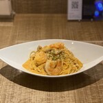 Bisque-style pasta with shrimp and mushrooms