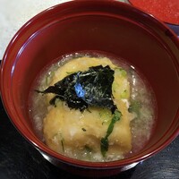 日本料理 TOBIUME - ＊お写真では解りづらいのですが、切り身が大きく厚みもあります。 クリーミーでとても美味しい。揚げ出しのお出汁の味わいもいいですね。♪