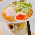 船橋 蔭虎 - 味変のレモンと辛味辣油