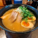 Genkotsu Ramen - 味玉らーめん